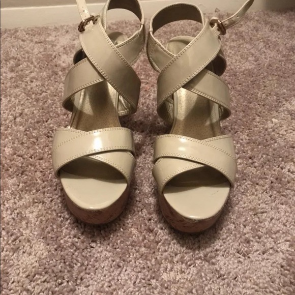 G by Guess cork wedges - Picture 2 of 4